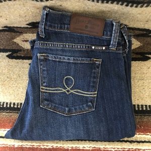 SOFIA BOOT CUT LUCKY BRAND JEANS SIZE 8/29